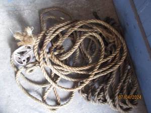 lot 44 image: Vintage Metal pulley with misc heavy Duty ropes