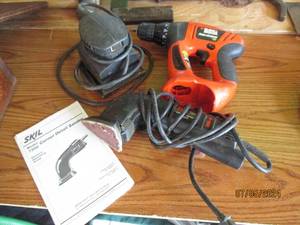lot 60 image: Black and Decker 14 sheet sander, Skil Corner Detail sander and cordless Black and Decker screwdriver (no battery or charger)