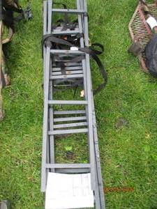 lot 69 image: 20ft metal frame deer hunting mini ladder
