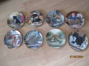 lot 10 image: Complete 8pc Puppy Playtime Porcelain display plate collection