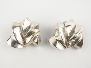 TIFFANY & Co. Abstract Vintage Sterling Silver Clip-On Earrings. Italy