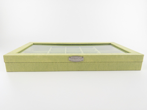 COLLEENS PRESTIGE Large Light Green Jewelry Box