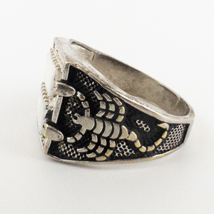 Detailed Scorpion Banded White Rainbow Stone Antiqued Silver Tone Base Metal Ring. Size 12.5 - 12.75.