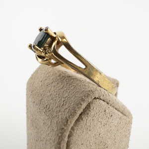Oval Cut Green Stone Cocktail Yellow Gold Plated Ring. Size 7.5 - 7.75.