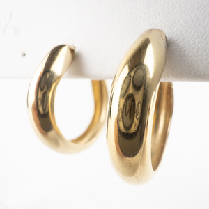 Chunky Size &amp Lightweight Gold Plated Base Metal Post Back Hoop Earrings.