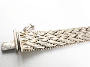IBB (Italy) Flat Wheat Sterling Silver Chain Bracelet.