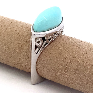 Turquoise  Ring With Open Filigree Design Sterling Silver Ring. Size 7.75 - 8.
