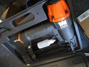 18 Guage 2 in 1 Brad Nailer...