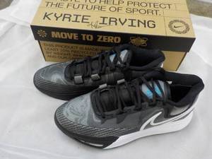 Kyrie Irving size 9.5 Black Mercury...