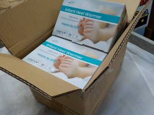 4 boxes x 25 each Infant Heel Warme...