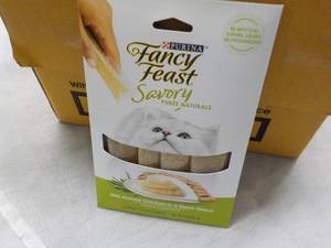30 x 4 packs Natural Chicken in a D...
