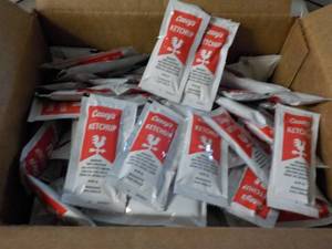 2 boxes 200 each Caseys Single Ket...