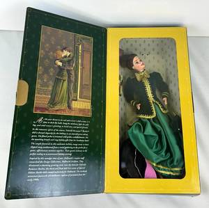 lot 84 image: 1996 Yuletide Romance Hallmark Special Edition Barbie