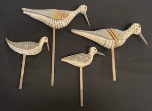 lot 102 image: Wood Carved Sandpiper Family-Lot of 4