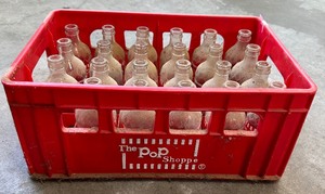lot 77 image: Vintage The Pop Shoppe Bottle (29 bottles)