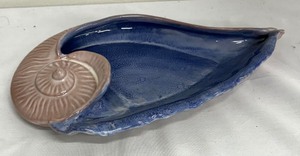 lot 71B image: Vintage Stangl Terra Rose Nautilus Shell Dish
