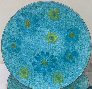 lot 122 image: Beautiful Vintage Stardust Stangl Pottery Pieces