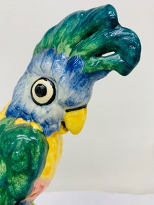 lot 142 image: Vintage Stangl Pottery Cockatoo Bird Figurine