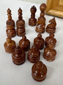 lot 121 image: Vintage Chess Game - Travel Size
