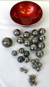 lot 150 image: Emalox Norway Bowl Filled with Assorted Solid Metal Balls