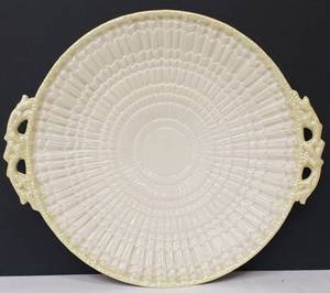 lot 78A image: Beautiful Assortment of Belleek - Limpet with Cob Yellow Rim