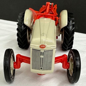 lot 180 image: Vintage (1987) Ertl Ford 8N Tractor with Dearborn Plow, 116