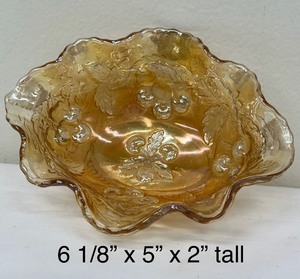 lot 239 image: Vintage 1950s Fenton Carnival Glass Bowl & Imperial Glass Open Glass Open Rose Carnival Luster Bowl