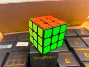 lot 58 image: Case of 100 Speed Ripper Cubes
