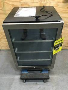 lot 139 image: Beverage Cooler 34Hx24Wx24D Model # 9760201