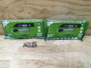 lot 184 image: Lot of 2 - Dirteeze Trademate Bamboo Pro Wipes 25 Pack