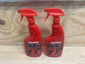 lot 178 image: MOTHERS Lot of 2-  24 oz. Bottles of VLR Vinyl Leather Rubber Cleaner