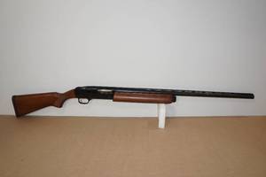 lot 1M image: Mossberg Model 9200 12 Gauge Semi-Auto Shotgun