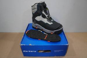 lot 37 image: Korkers Darkhorse Womens Wading Boots -Size 10