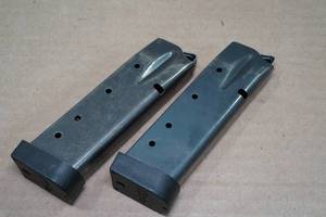 lot 62 image: 2 KRD 9mm Magazines