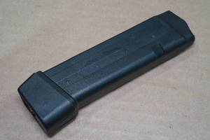 lot 65 image: Scherer 15 Round Magazine for Glock .40 S&W
