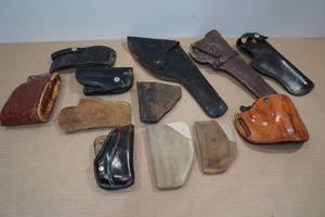 lot 72 image: Assorted Leather Holsters and Accessories