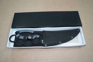 lot 73 image: Cobra Knuckle Buster Dual Edge Knife