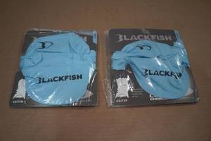 lot 80 image: 2 Blackfish Cool Charge Gaiters -Blue