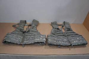 lot 120 image: 2 Military Vests