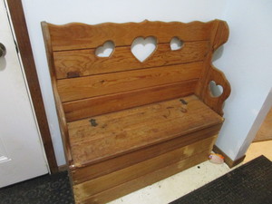 lot 51 image: Wooden Hall Bench & Shelf