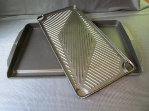 lot 73 image: Nordicware Griddle & Grill  Griddle