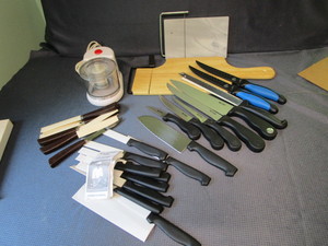 lot 182 image: Knife Sets, Cheese Boards
