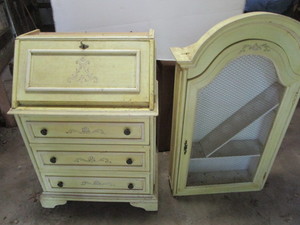 lot 204 image: Drop Front Desk With Hutch Made In Italy