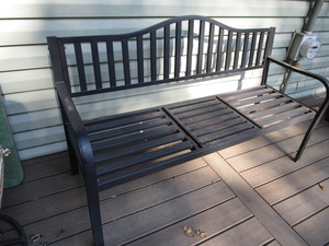 lot 207 image: Metal Patio Bench