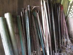 lot 253 image: Steel T Posts, 60 5Ft-6Ft