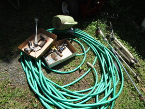 lot 274 image: Hose, Connectors, Sprayer, Sprinklers, Hose Stand