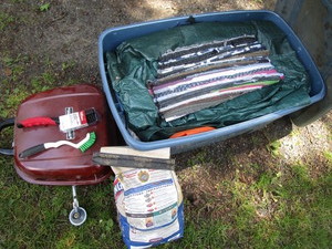 lot 276 image: Camping Tent, Grill, Charcoal