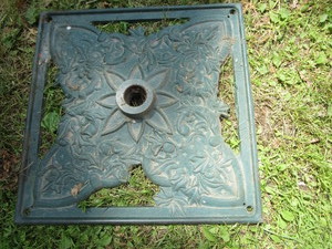 lot 280 image: Base For Patio Umbrella
