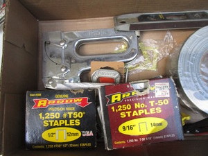 lot 286 image: Window Screen Repair,  Stapler & Staples