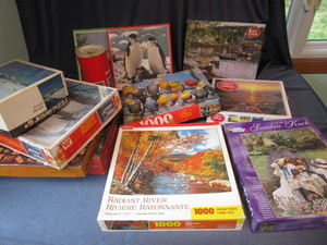 lot 318 image: Puzzles
